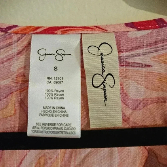 Jessica Simpson Plunge Beach Coverup - Picture 3 of 4